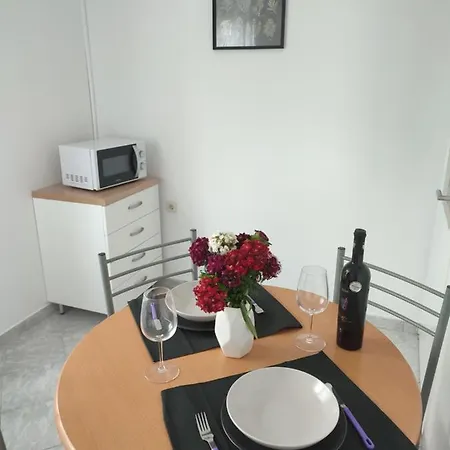 Lenka -split ,great Location Apartmán *